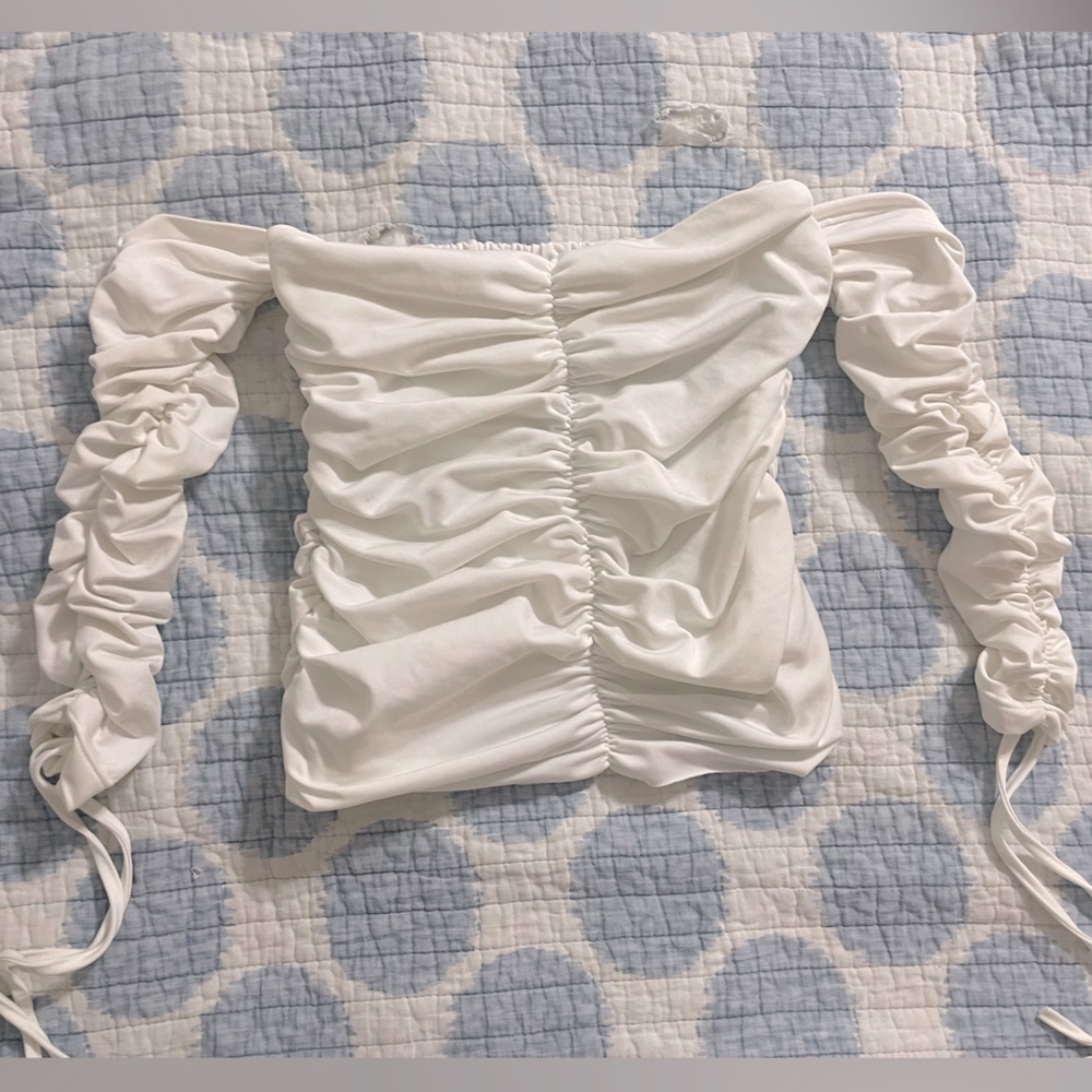 Ruched tube top w/ sleeves